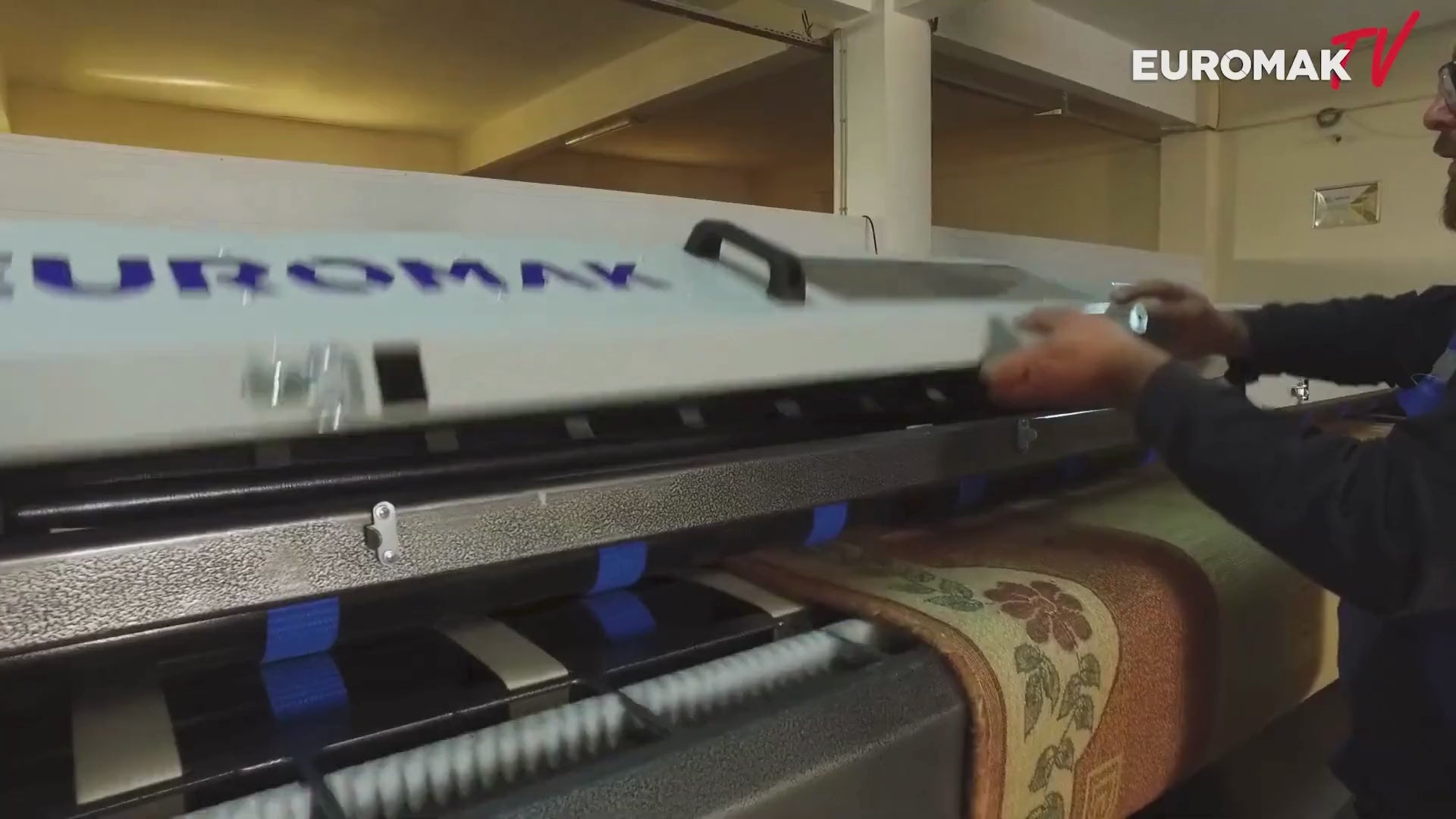 Load video: Euromak Rug Cleaning Machines Commercial Industrial